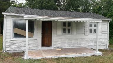 Main picture of 1904 Lincoln St