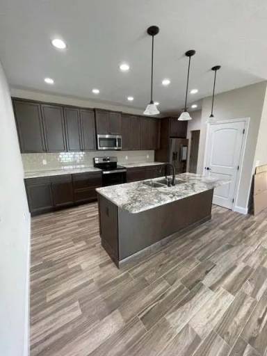 Main picture of 307 Riverside Dr
