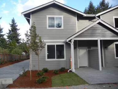 Main picture of 1214 Hall St SE