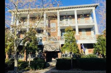 Main picture of 524 Graydon Ave