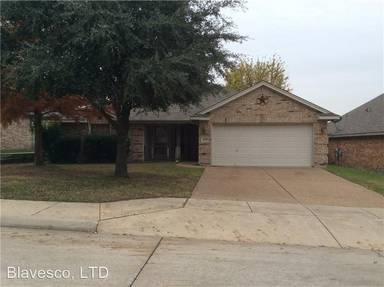 Main picture of 3409 Muleshoe Ln