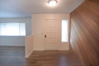 Main picture of 6201 Monterey Ct