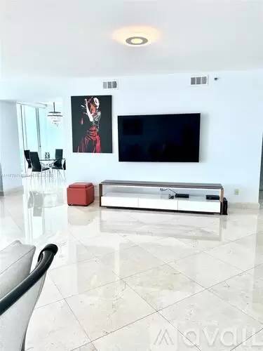 Main picture of Santa Maria Brickell