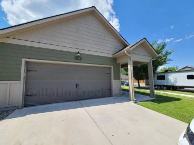 Main picture of 895 Longbow Ln