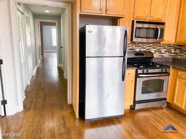Main picture of 3552 N Southport Ave