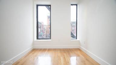 Main picture of 193 Bedford Ave