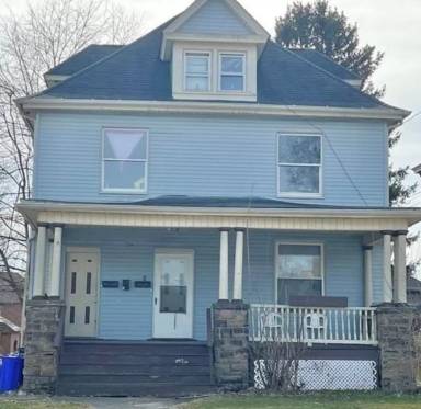 Main picture of 238 E Leasure Ave