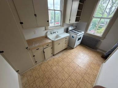 Main picture of 834 Latimer St
