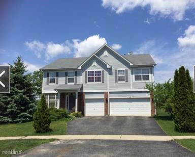 Main picture of 720 W Tess Ln