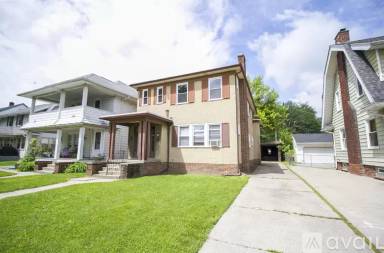 Main picture of 4159 N Lockwood Ave