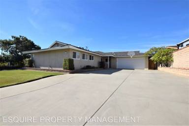 Main picture of 1525 Canter Ave