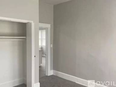 Main picture of 12 Diamond St
