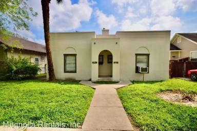 Main picture of 318 N 12th St