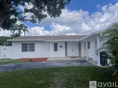 Main picture of 19720 Lenaire Dr