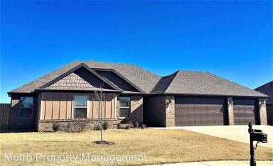 Main picture of 970 Messina Way