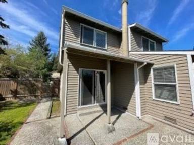 Main picture of 13433 NE 136th Pl