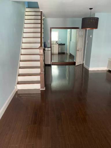 Main picture of 2227 S Darien St