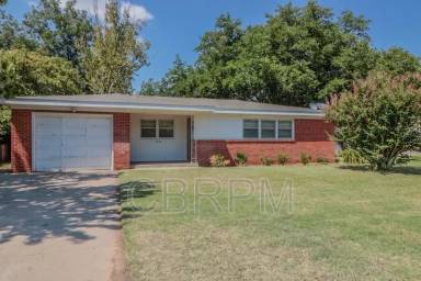 Main picture of 2822 53rd St
