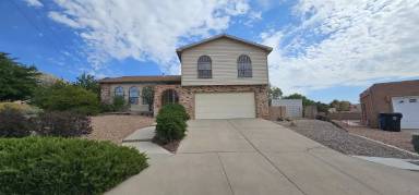 Main picture of 13112 Rover Ave NE