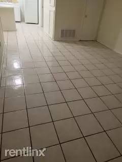 Main picture of 2200 Roberts Ave