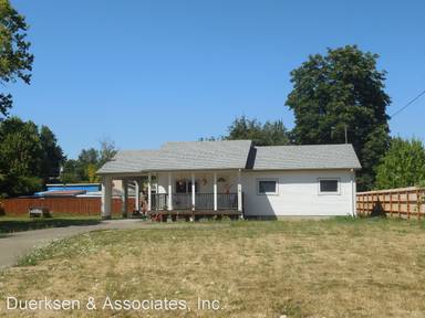 Main picture of 415 SE Mayberry Ave
