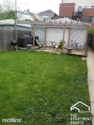 Main picture of 2863 W Belden Ave