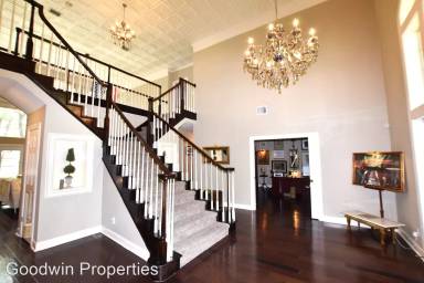 Main picture of 1922 Plantation Dr