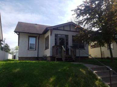 Main picture of 976 Lawson Ave E