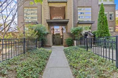 Main picture of 420 Queens Rd