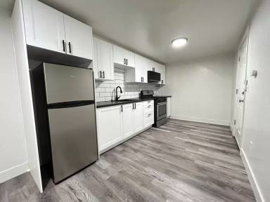 Main picture of 7 S Main St