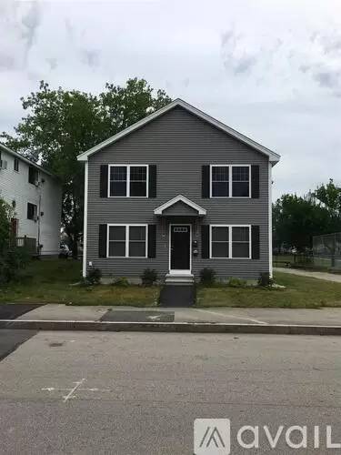 Main picture of 248 Green St