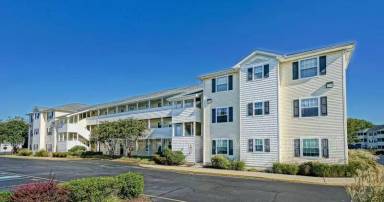 Main picture of 17275 King Phillip Way