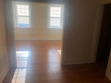 Main picture of 2826 Monument Ave