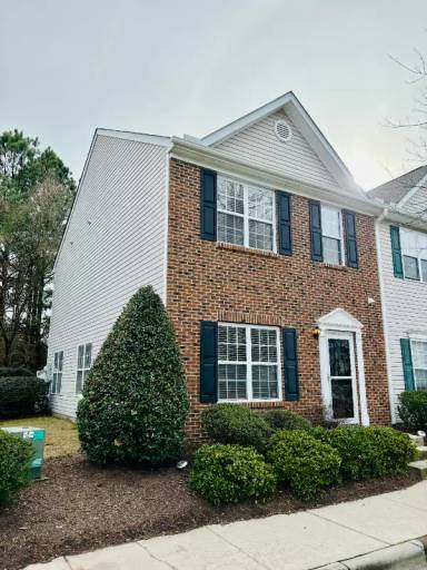 Main picture of 21 Edgebrook Cir