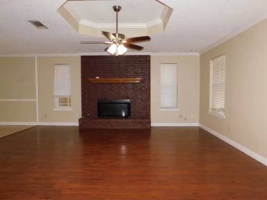 Main picture of 2221 Breckenridge Ter