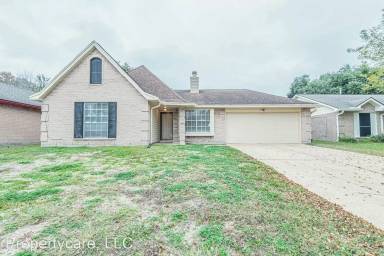 Main picture of 2516 Orion Dr