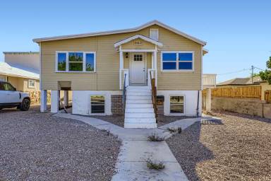 Main picture of 663 Avenue D