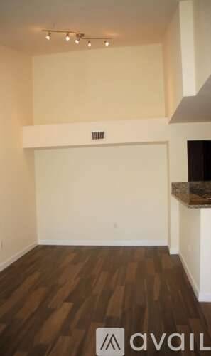 Main picture of 520 SW 111th Ave
