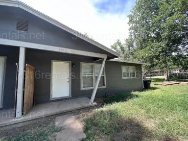 Main picture of 1514 Park Ln