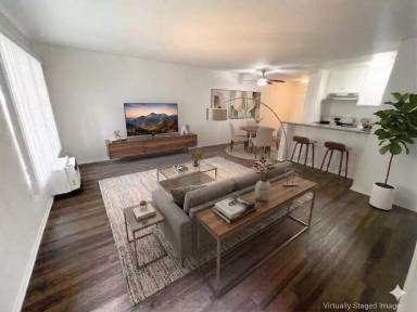 Main picture of Green Court Apartments