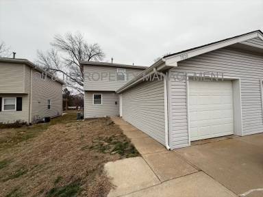 Main picture of 7820 W 61st Ter