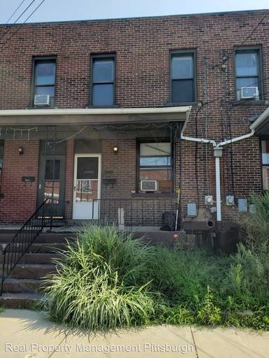 Main picture of 5145 Blair St