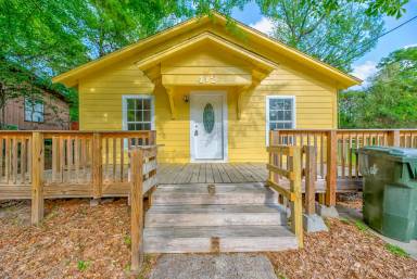 Main picture of 412 Hodges St