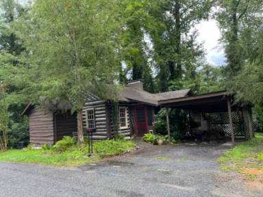 Main picture of 511 Westbrook Rd