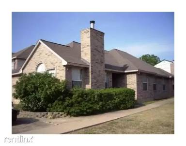 Main picture of 3315 Forestwood Dr