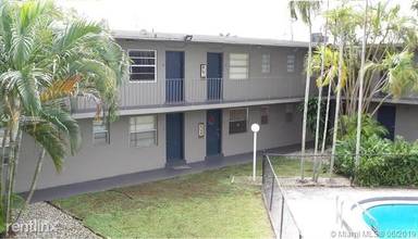 Main picture of VILLAS OF WEST BIRD CONDO