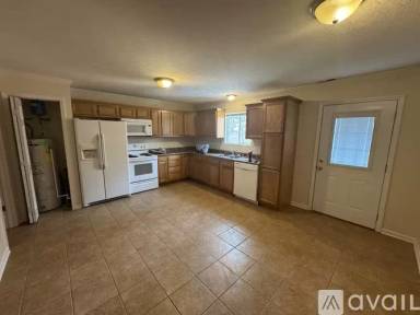 Main picture of 5119 Pine Hill Dr