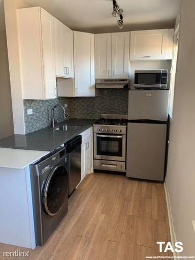 Main picture of 511 W Belmont Ave