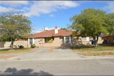 Main picture of 10955 Delafield Dr