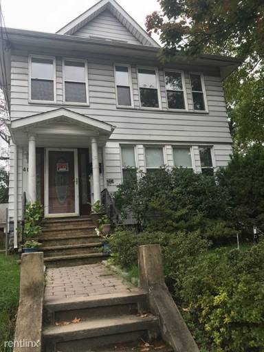 Main picture of 225 Ward Pl